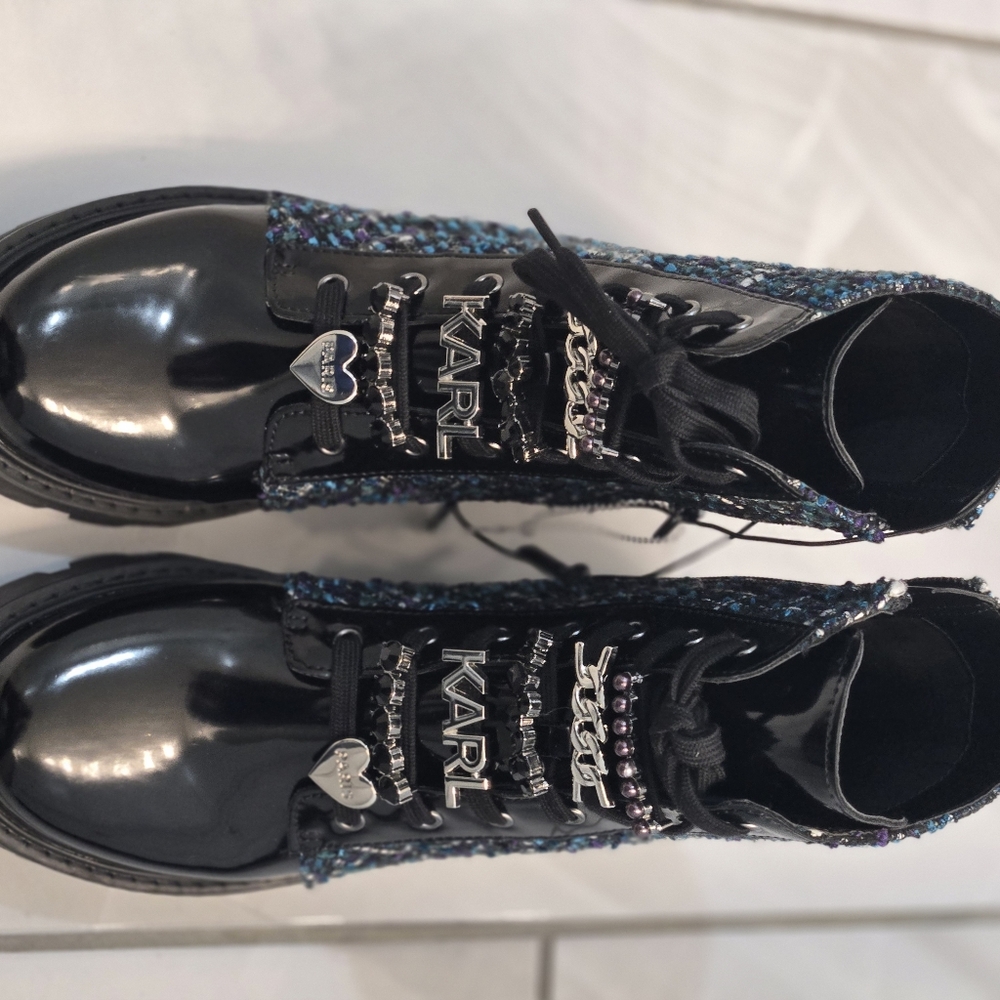 KARL LAGERFELD Women's Everyday Cold Weather Mela-Combat Boot